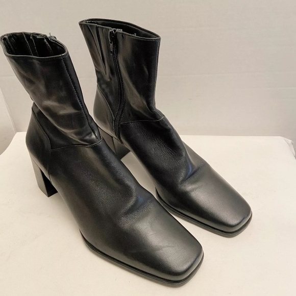 Easy Spirit Shoes - EASY SPIRIT Sz 9 B/2A Vintage 90’s Leather Square Toe Boots Narrow